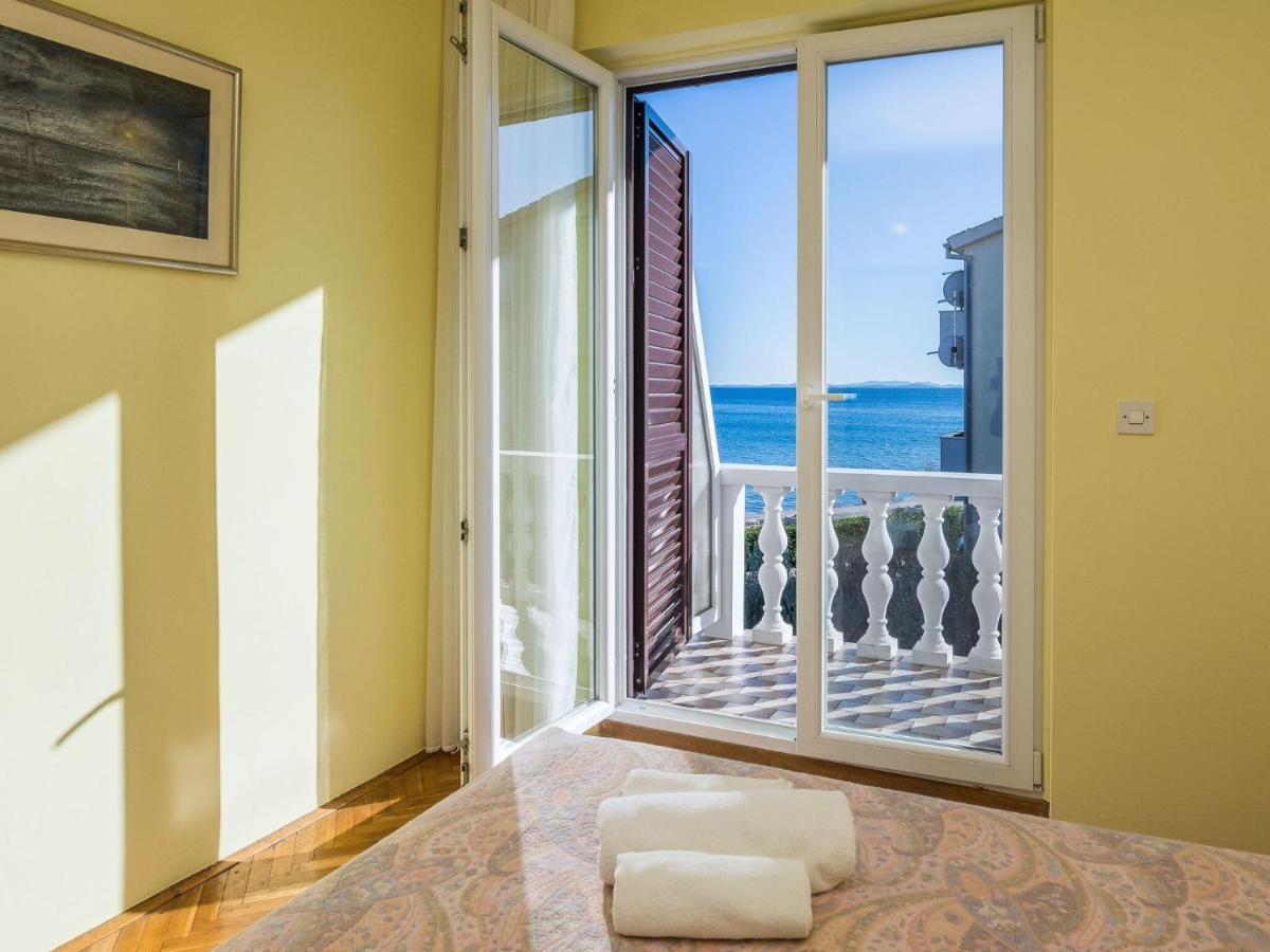 Apartments In House Liveric, In Vir At The Beach ภายนอก รูปภาพ